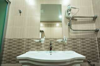Гостиница Дружба Благовещенск Трехместный люкс-5