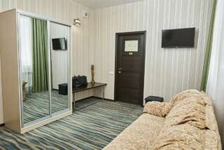 Гостиница Дружба Благовещенск Трехместный люкс-6