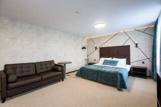 Гостиница Дружба Благовещенск Номер студия с 1 двуспальной кроватью-9