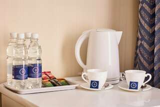 Гостиница Дружба Благовещенск Двухкомнатный, двухместный номер для гостей с ограниченными физическими возможностями-6