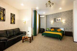 Гостиница Дружба Благовещенск Трехместный люкс-1